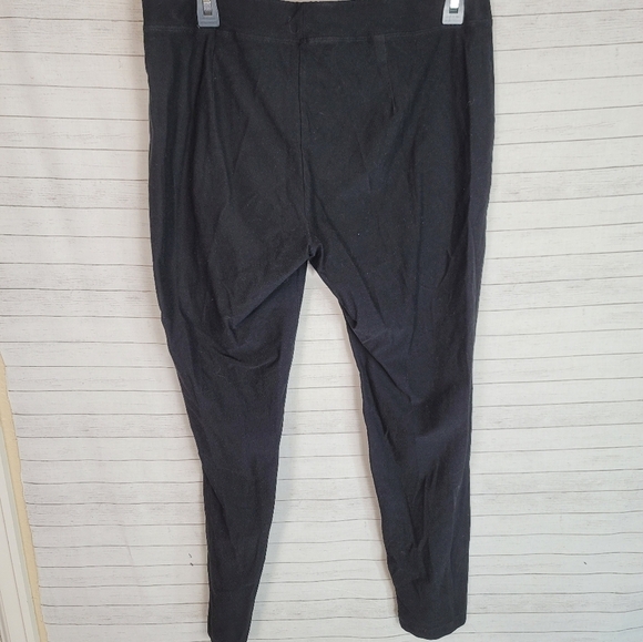 EILEEN FISHER BLACK CREPE LEGGINGS, SZ MEDIUM - Picture 5 of 7